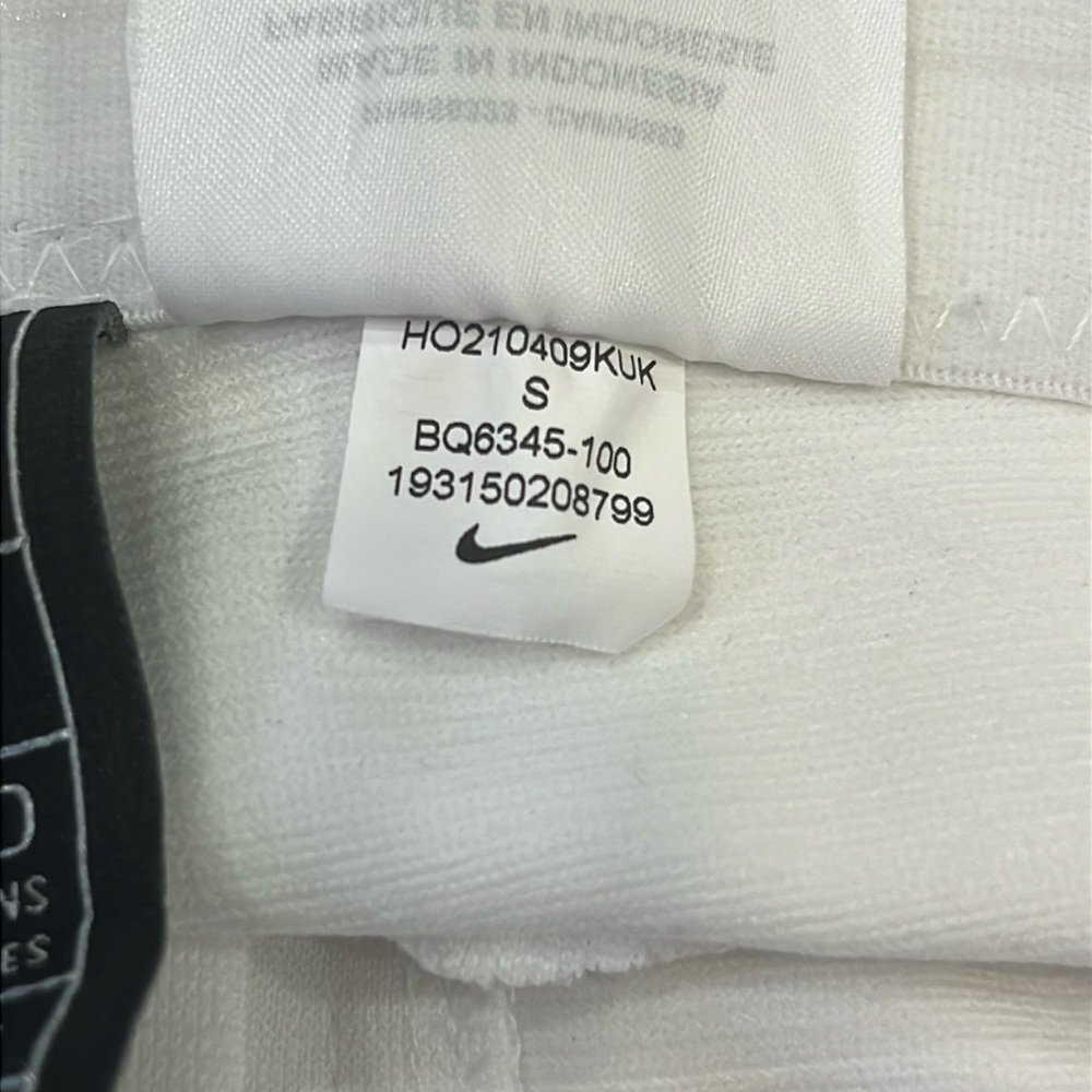 Nike Men’s White Baseball Pants with Black Swoosh - Picture 9 of 9